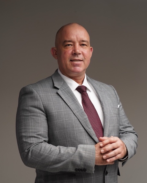Simon, Sales